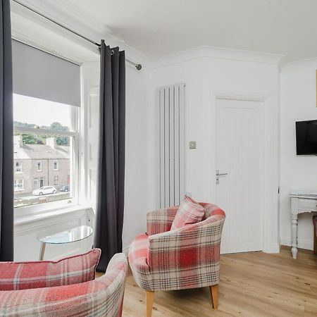 The Roxburgh Guest Accommodation 特维德上游的贝里克 外观 照片