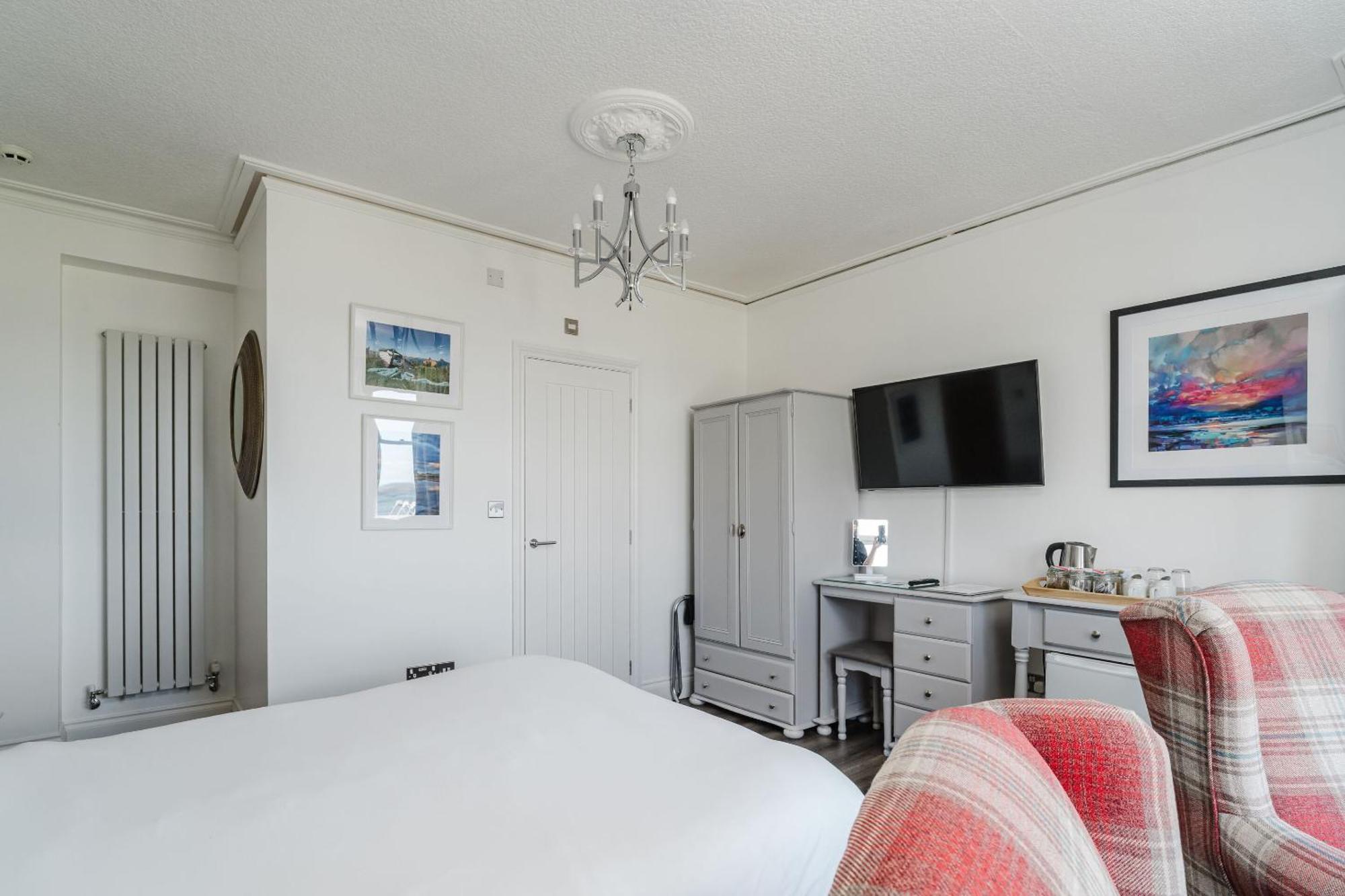The Roxburgh Guest Accommodation 特维德上游的贝里克 外观 照片