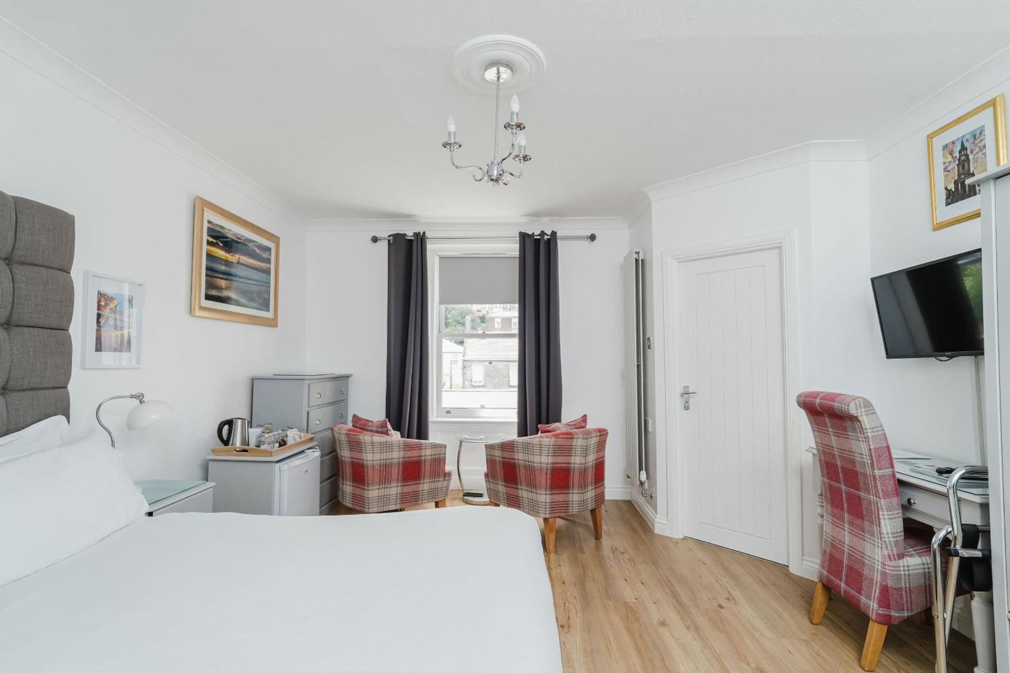 The Roxburgh Guest Accommodation 特维德上游的贝里克 外观 照片