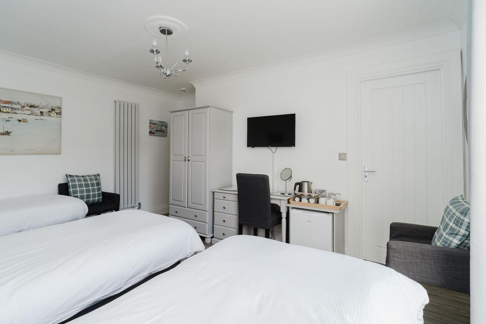 The Roxburgh Guest Accommodation 特维德上游的贝里克 外观 照片